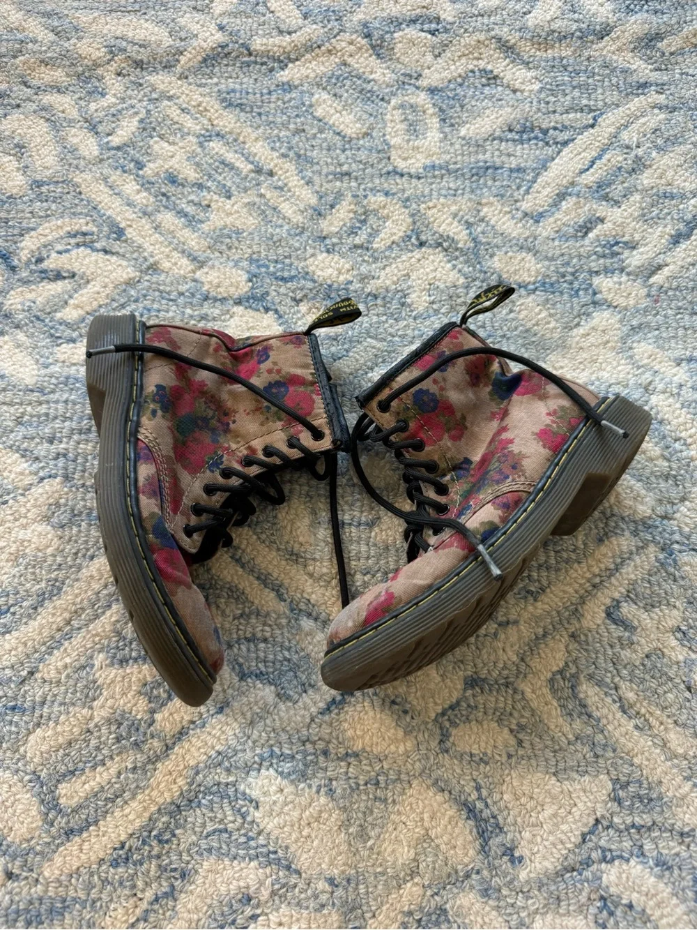 Kids floral canvas Doc Marten zip up boots